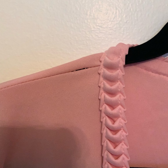 VTG Handmade Salmon pink cardigan with frosting ruffled edging. - Picture 7 of 10